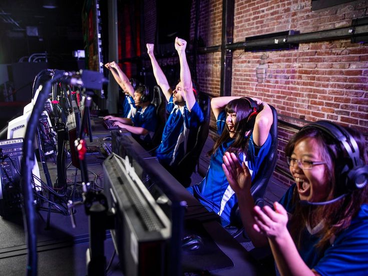 AI esports coaching